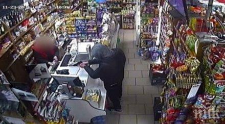 екшън варна крадец пистолет обра магазин без подозира снимат