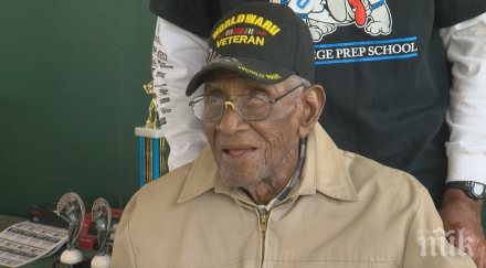 почина старият американски ветеран втората световна война снимки