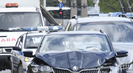 бакшиш натресе кола натоварено кръгово бургас снимки