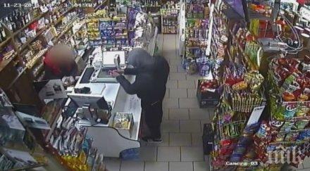 мвр издирва мъж въоръжен грабеж снимки