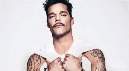 жив подарък дядо коледа донесе щерка рики мартин