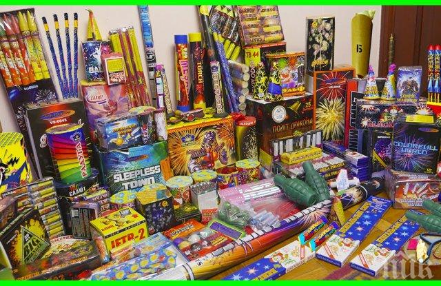 Тон пиратки и фойерверки откриха в дом на пироман