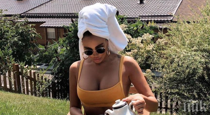 Николета извади голямата баданарка - похвали се с куп воаяжи, само на една СНИМКА е с повече дрехи