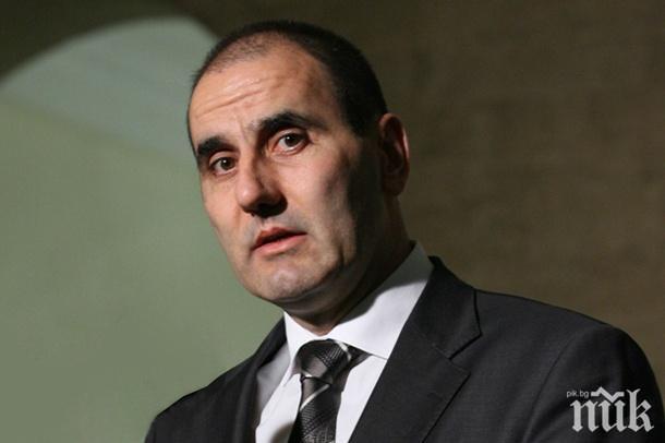 Цветан Цветанов поздрави за ЧНГ с О, соле мио