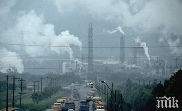 Изпращаме годината, надишани с фин прах