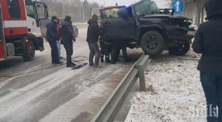 важни съвети всички шофьори шофираме замръзнал път