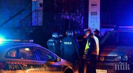 полша скърби бдение памет момичетата загинали ескейп руум