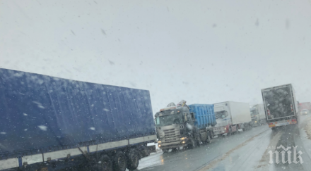 важно спират камионите самоков