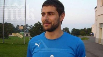 четирима тренират левски генков взе номера наско