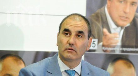 цветанов съобразяваме обществото искаме оставката орешарски