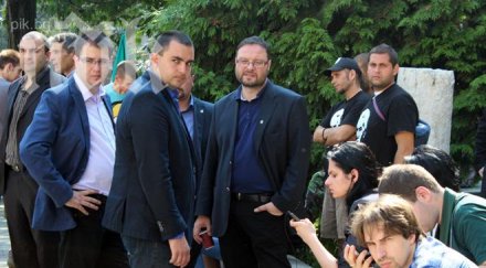 чуколов крещи президентството дръпни оттук лайнар пик снима