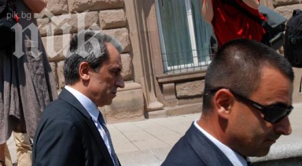 орешарски излизане президентството без коментар