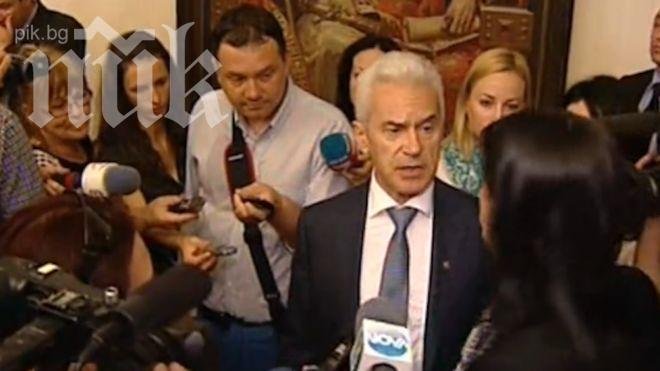 Волен полудя! Вдигна щур скандал заради своя журналистка