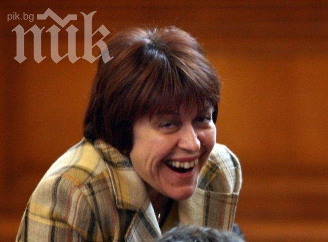 Адвокатката на Мултигруп и Ванко 1 ни учи на морал? Мерси!