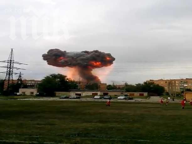 Файненшъл таймс: САЩ са се договорили с България и Южна Корея да доставят снаряди за Украйна