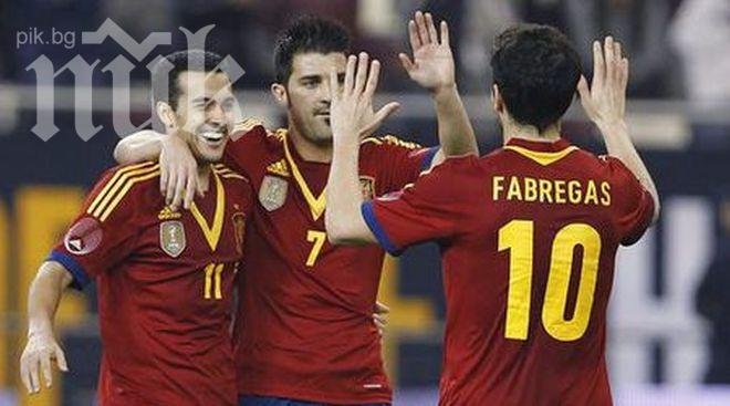 Обраха шестима национали на Испания, буболечки налазиха ла фурия