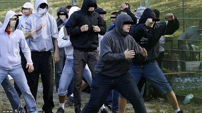 Меле между ултраси на Ботев и Локо