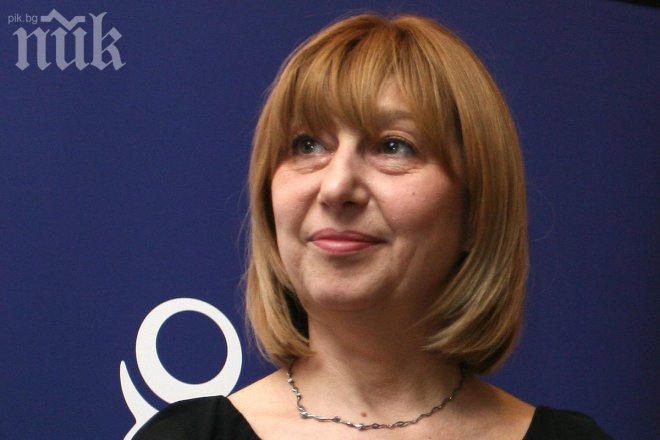 Уволняват чиновниците дръзнали да махат Ботев от учебниците