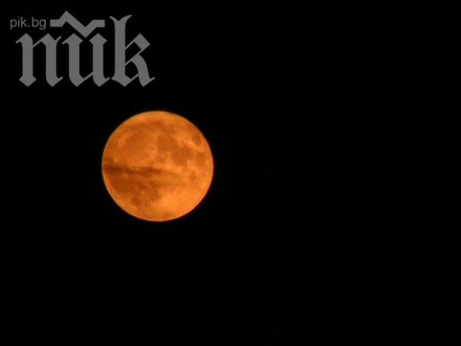 В неделя ще сме свидетели на най-голямото пълнолуние  за 2013 г.
