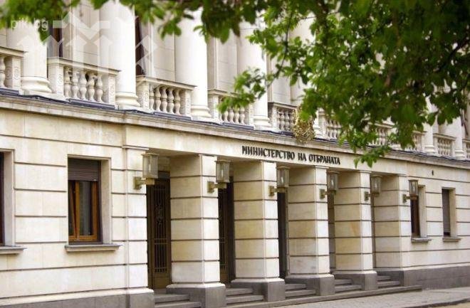 Ангел Найденов ще награди служители от американското посолство