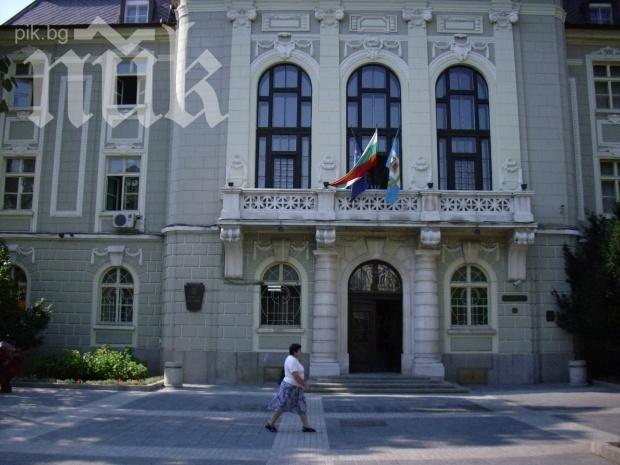 2000 пловдивчани блокираха ключов булевард