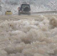 ОТ ПОСЛЕДНИТЕ МИНУТИ: Възстановено е движението на камиони през „Превала“