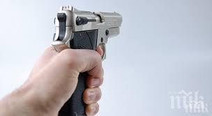 турски гимназист простреля учител