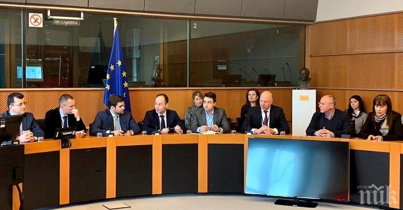 Министър Желязков: Протестът на превозвачите е послание против разделението на Европа