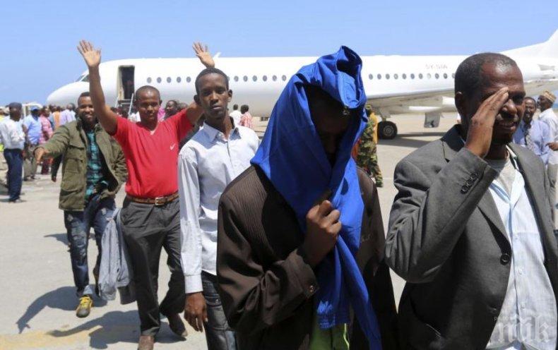 Мигранти пребиха гръцки свещеник