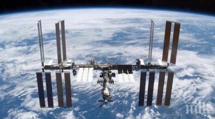 товарният космически кораб дракон разкачи международната космическа станция пое земята