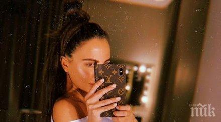 сакатлък николета лъсна насинено дупе докара снимка