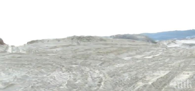 РАЗКРИТИЕ: Ето кои са тримата арестувани в аферата с дюната на Смокини - има намесен и кметски племенник