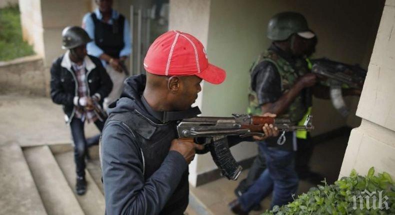 Трагедията е голяма: Броят на жертвите на терора в Кения достигна 21 души
