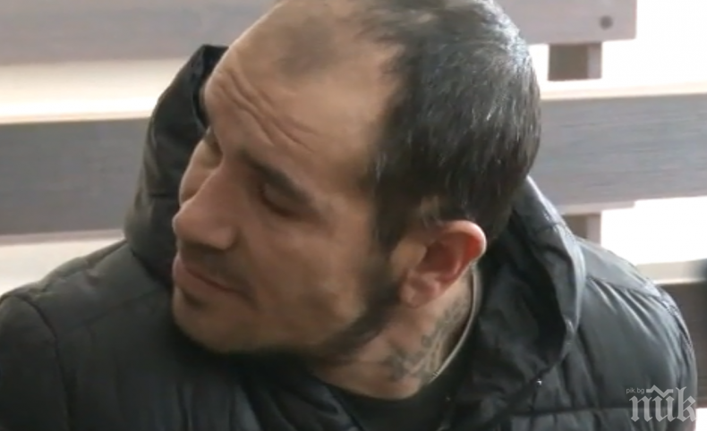 ОТ ПОСЛЕДНИТЕ МИНУТИ: Циганинът, нападнал курсантите, остава в ареста