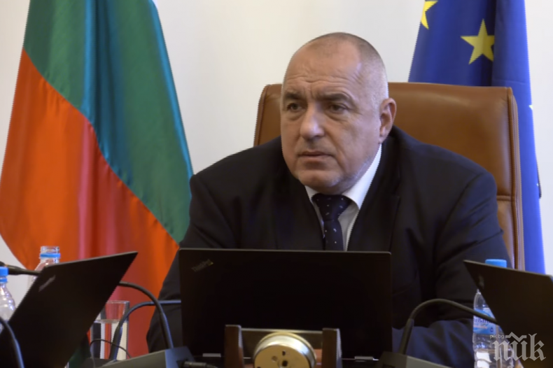 Борисов проведе телефонен разговор с премиера на Либия заради кораба Бадр