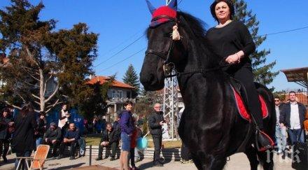 състезание един кон една ездачка бсп влизат евроизборите антиевропейската партия тежко разделен отбор