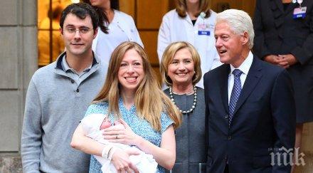 бил клинтън става дядо трети път