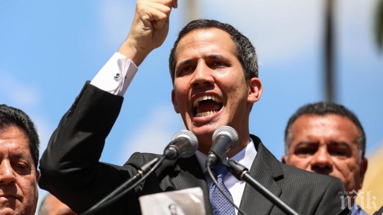 МЪЛНИЯ: Лидерът на опозицията във Венецуела се самопровъзгласи за президент 