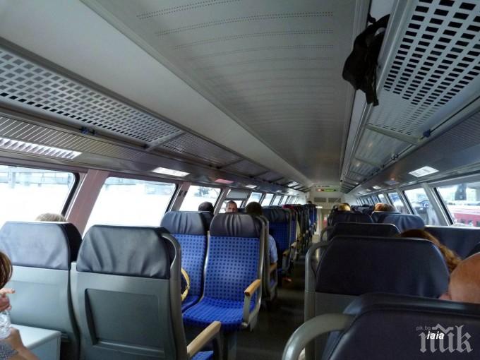 Заради бомба евакуираха 500 пътници от влак 