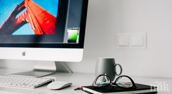 Евростат: Само 65% от българите сърфират редовно в нета