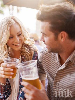 ВНИМАВАЙТЕ, ДАМИ: Тези 8 знака ще ви докажат, че той има афера