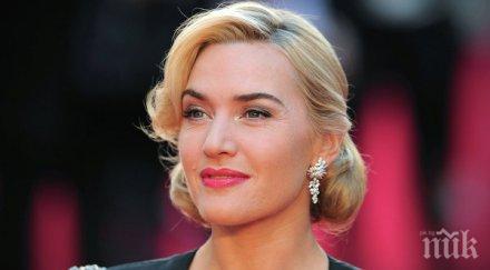 кейт уинслет слага детективската значка нов сериал