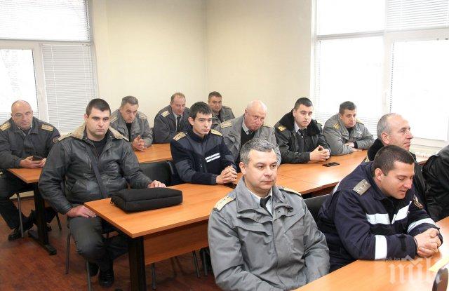 Скъсват от актове шофьорите на пожарната в Пловдив