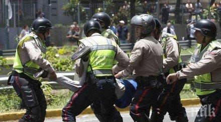 трима журналисти испанска агенция задържани венецуела