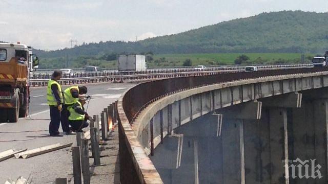 ОТЧЕТ: В държавната Автомагистрали работят 292 души, има и 236 машини