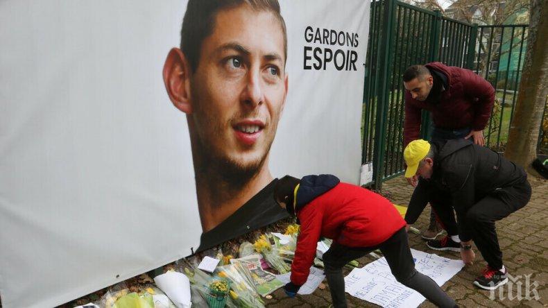 Откриха възглавници от седалки на самолета, с който изчезна Емилиано Сала