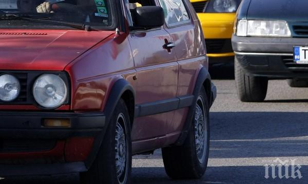 ТЕСЛА: Удрят шофьорите на трошките със солени глоби