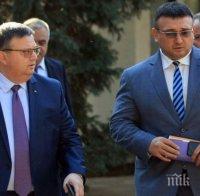 Главният прокурор Цацаров и министър Маринов на посещение в Дубай