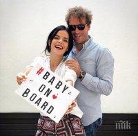 Мона Гочева показа сина си Никола - актрисата свали 12 кила за три седмици (СНИМКА)