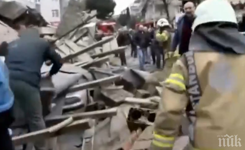 Расте броят на жертвите в срутилия се жилищен блок в Истанбул